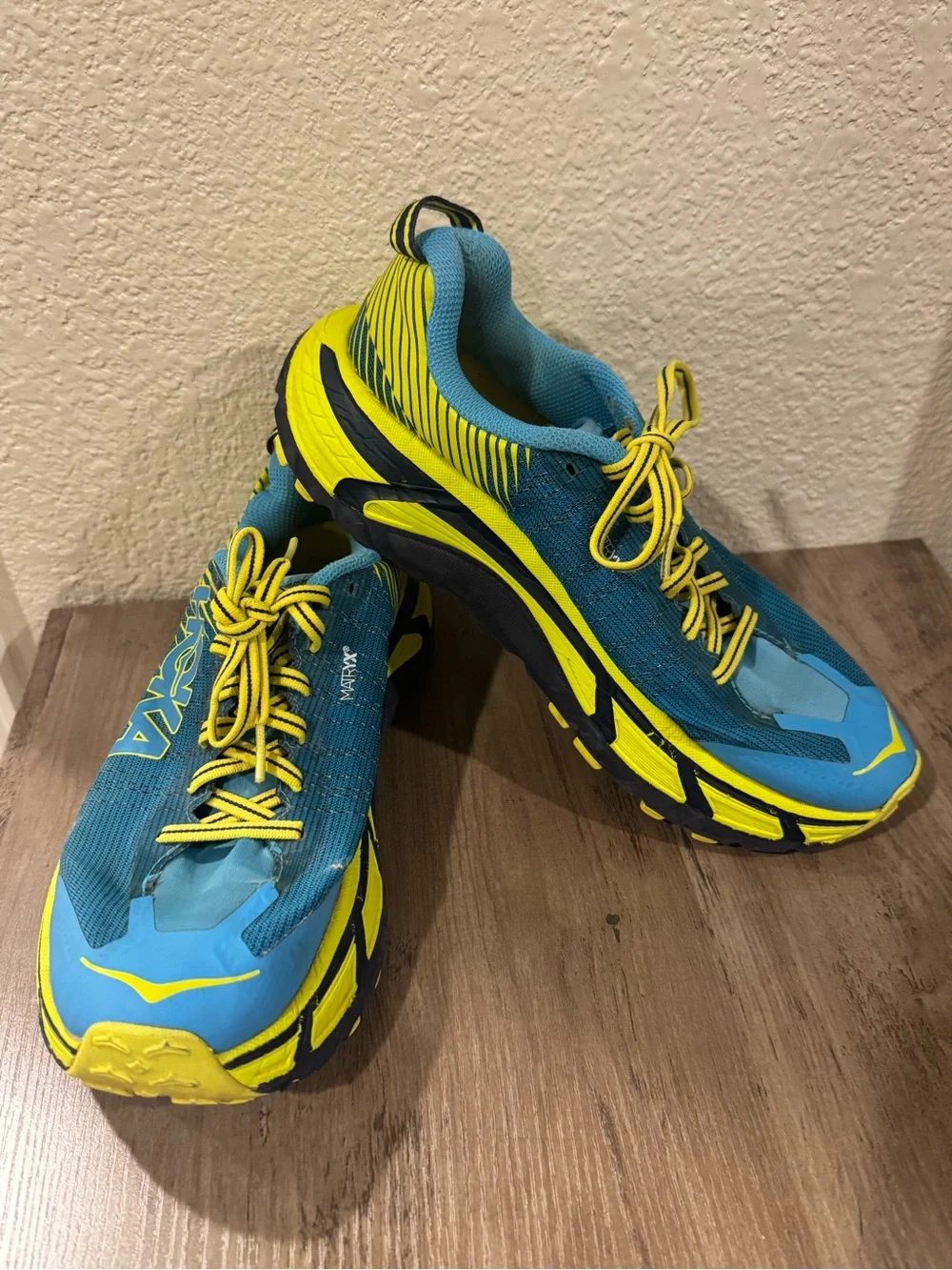 Hoka One One Blue And Yellow Evo Mafate 2 Trail Sneakers Size 7.5